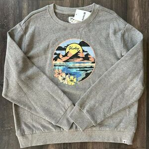 NWT Hurley Graphic Sweater May Girlfriend Crewneck Fleece Pullover Gray Medium
